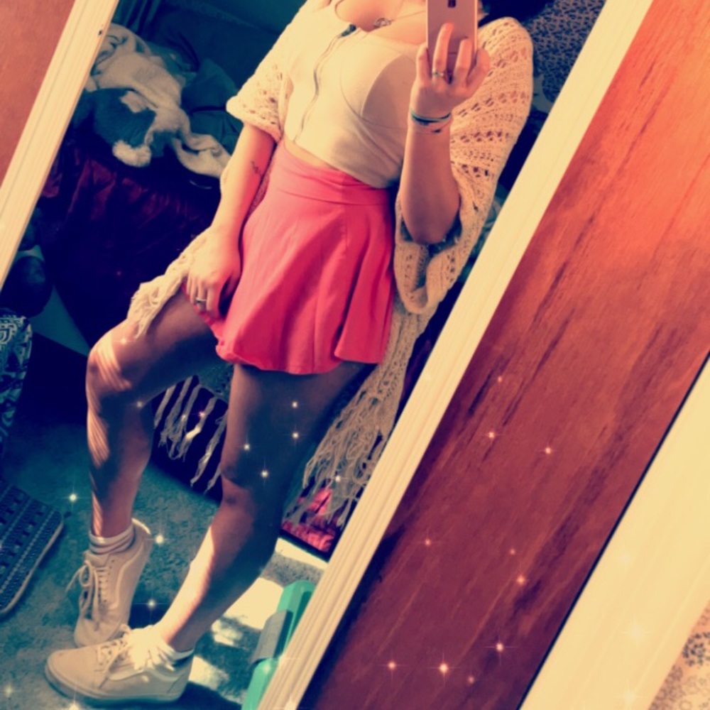 Coral mini skirt